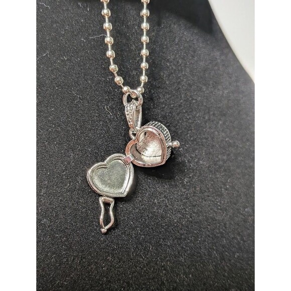 Heart Locket Charm Keychain Silver Tone Ball Chain Jewelry Box Accessory - Picture 2 of 5